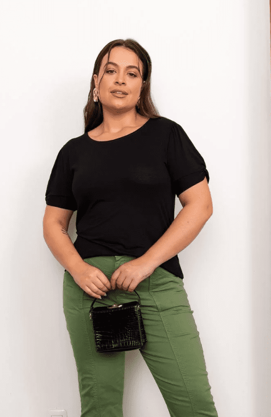 Blusa Manga Curta em Tricot