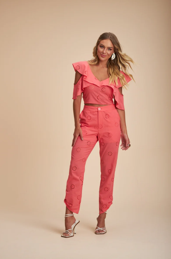 Blusa ombro a mostra em Laise